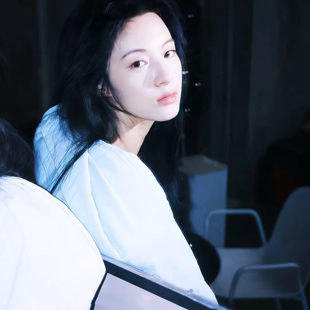 他们是在玩火